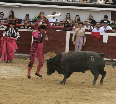 De Reparto: Cuadrillas que Sostienen la Tarde